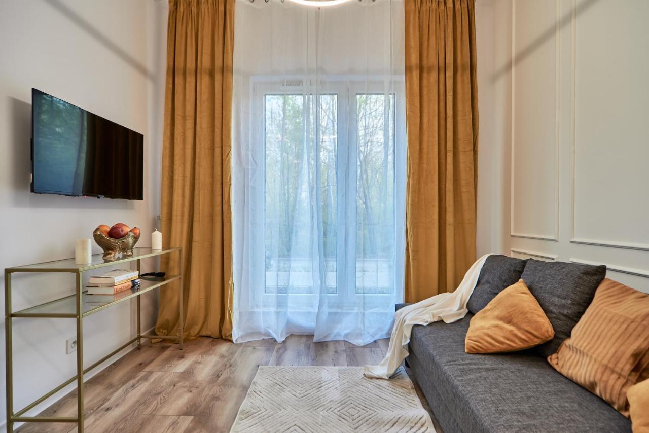 Superapart Marywilska 68B Varsó Kültér fotó