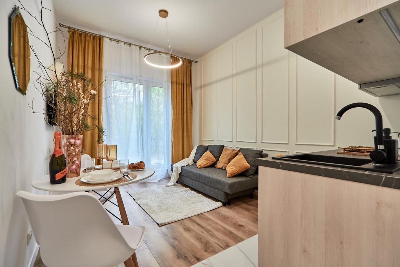Superapart Marywilska 68B Varsó Kültér fotó